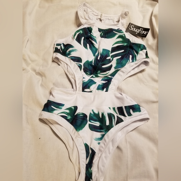 NWT  JUNGLE FUN MONOKINI SEXY HUG EVERY CURVE ATTENTION GETTING SWIM SUIT - Picture 2 of 9
